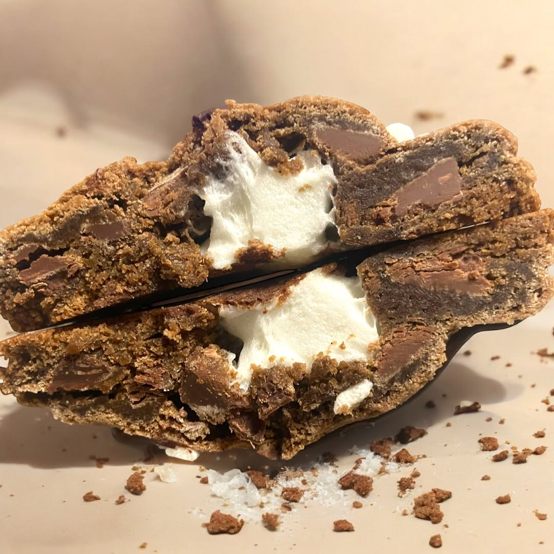 Hot Chocolate Cookie stuffed with a gooey marshmallow is the perfect way to stay warm