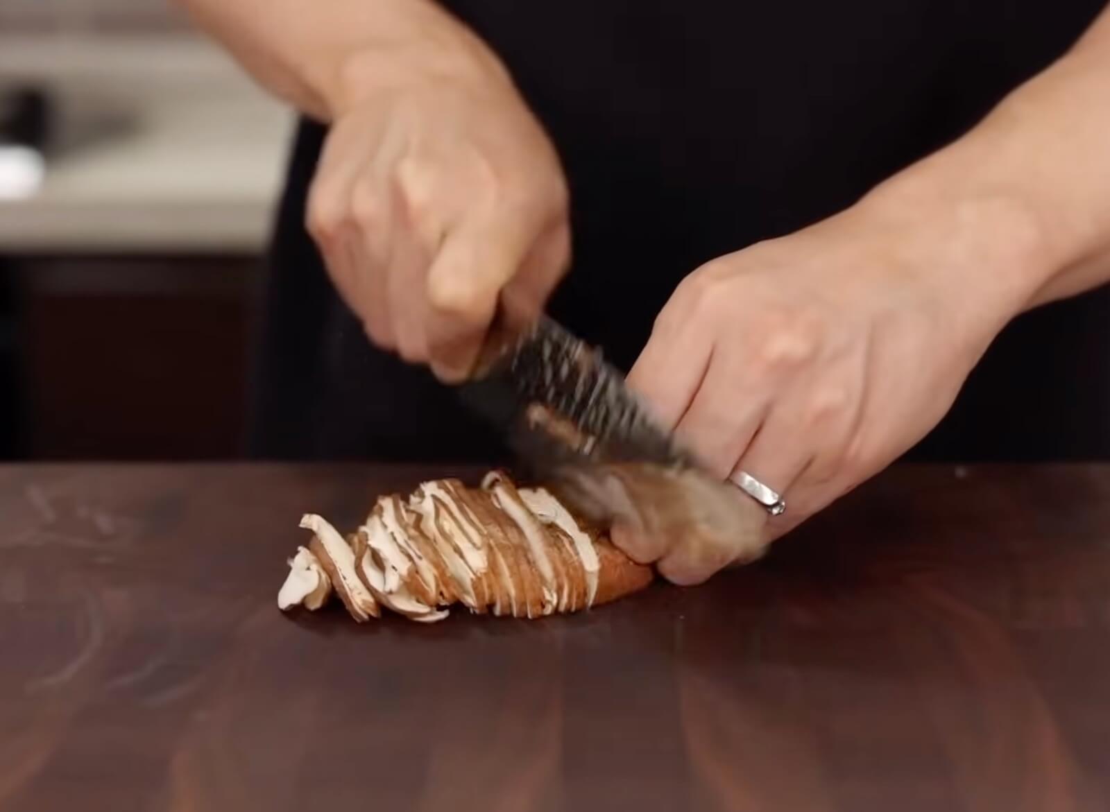 Chopping Mushroom
