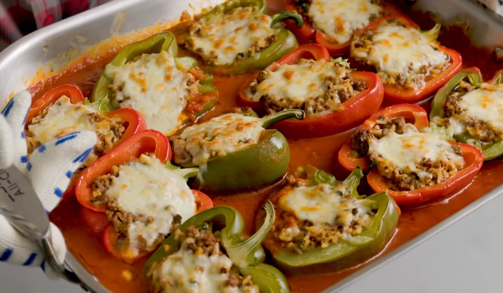 Cheesy Ground Beef Stuffed Peppers