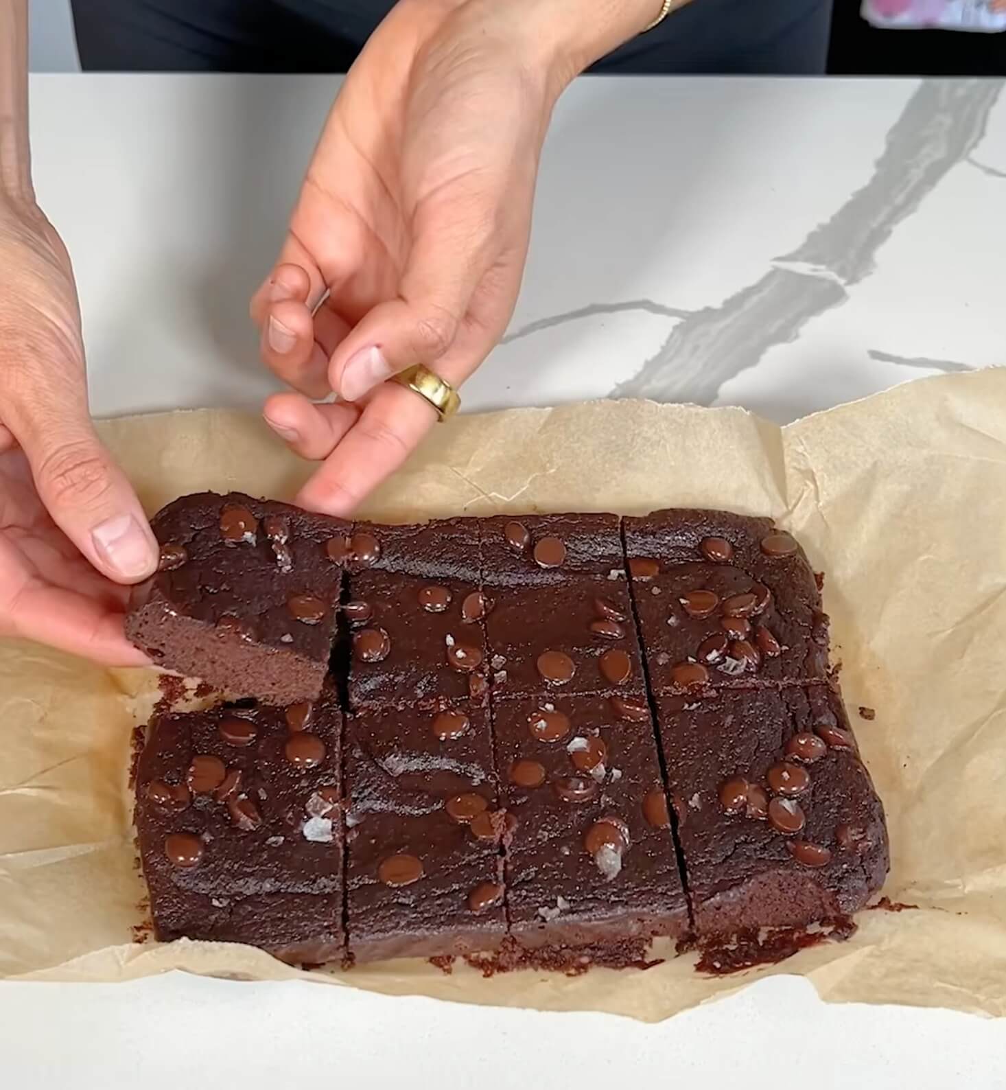 chocolate apple brownies